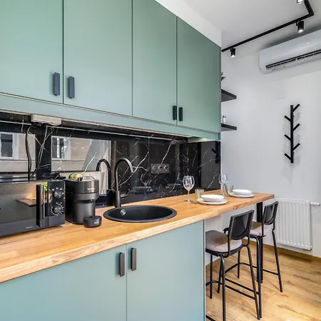 Апартаменты Dob Street With Balcony Будапешт