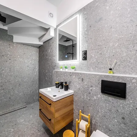 Апартаменты Dob Street With Balcony Будапешт