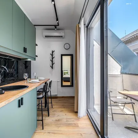 Dob Street With Balcony Будапешт