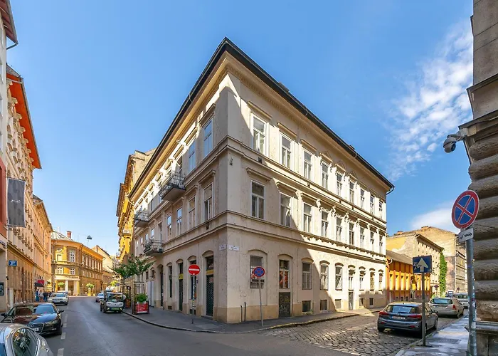 Dob Street With Balcony * Budapeszt